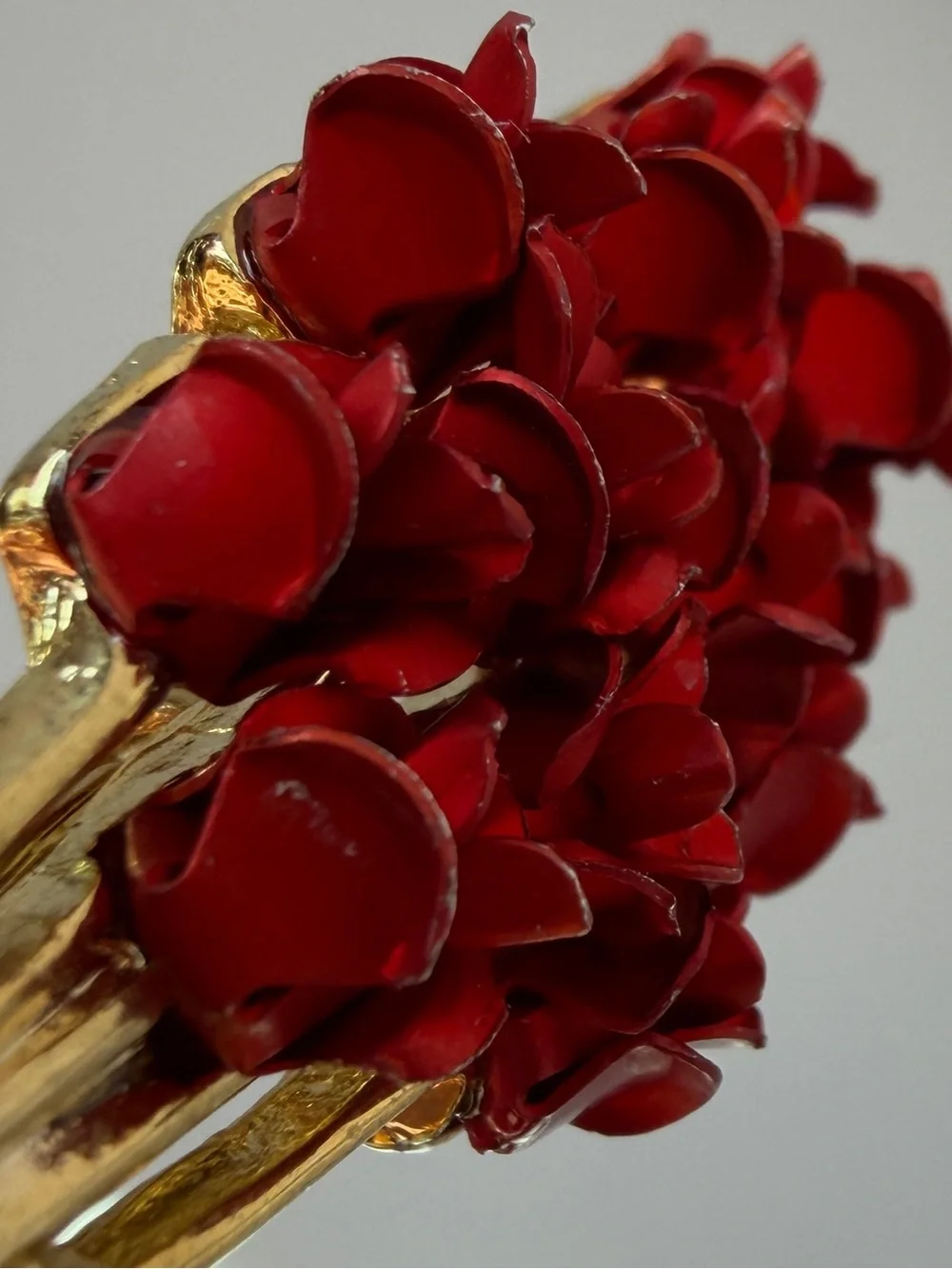 Vintage Gold-Tone Rose Bouquet Brooch Pin with Red Enamel Flowers Signed DM 97